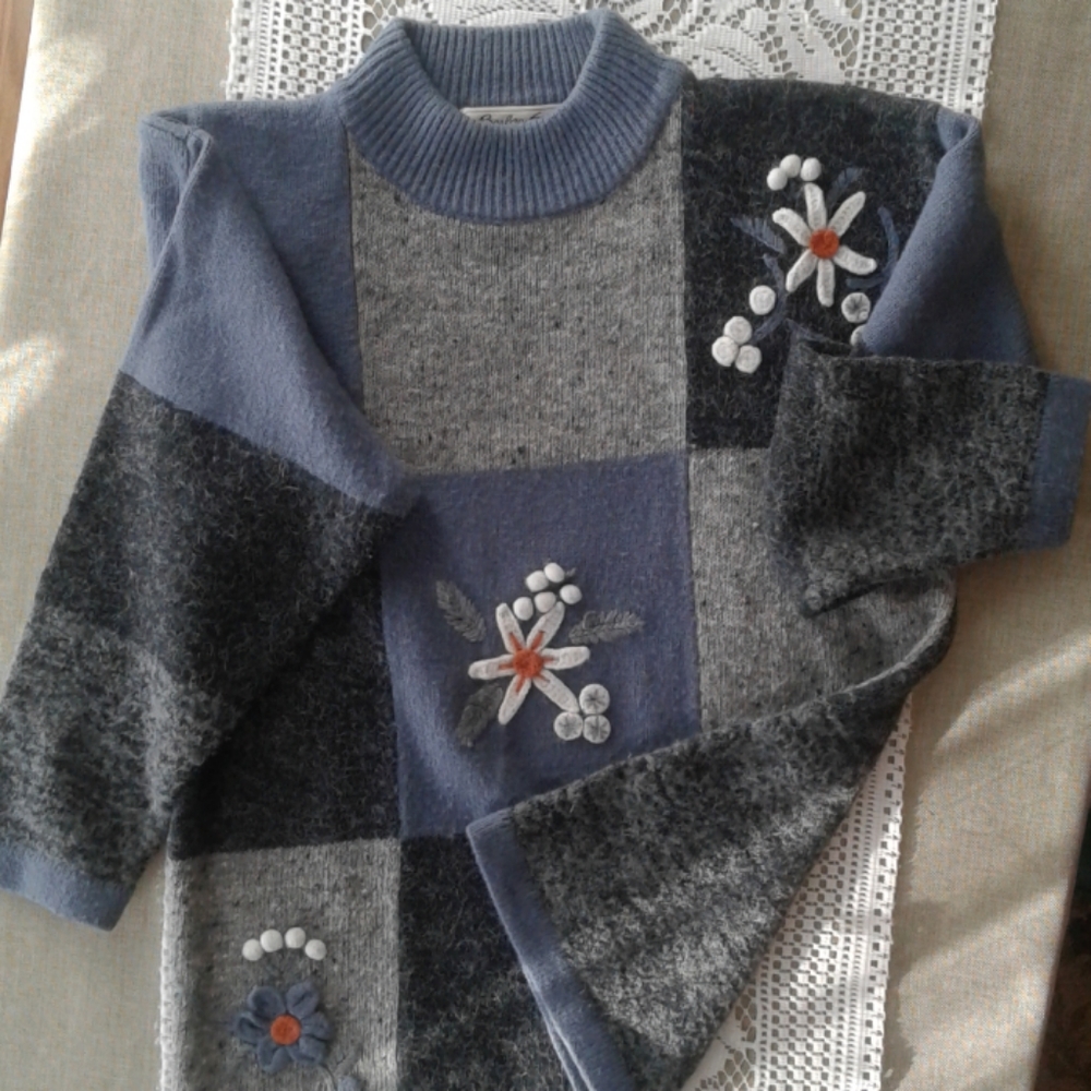 Barbra sue sweater